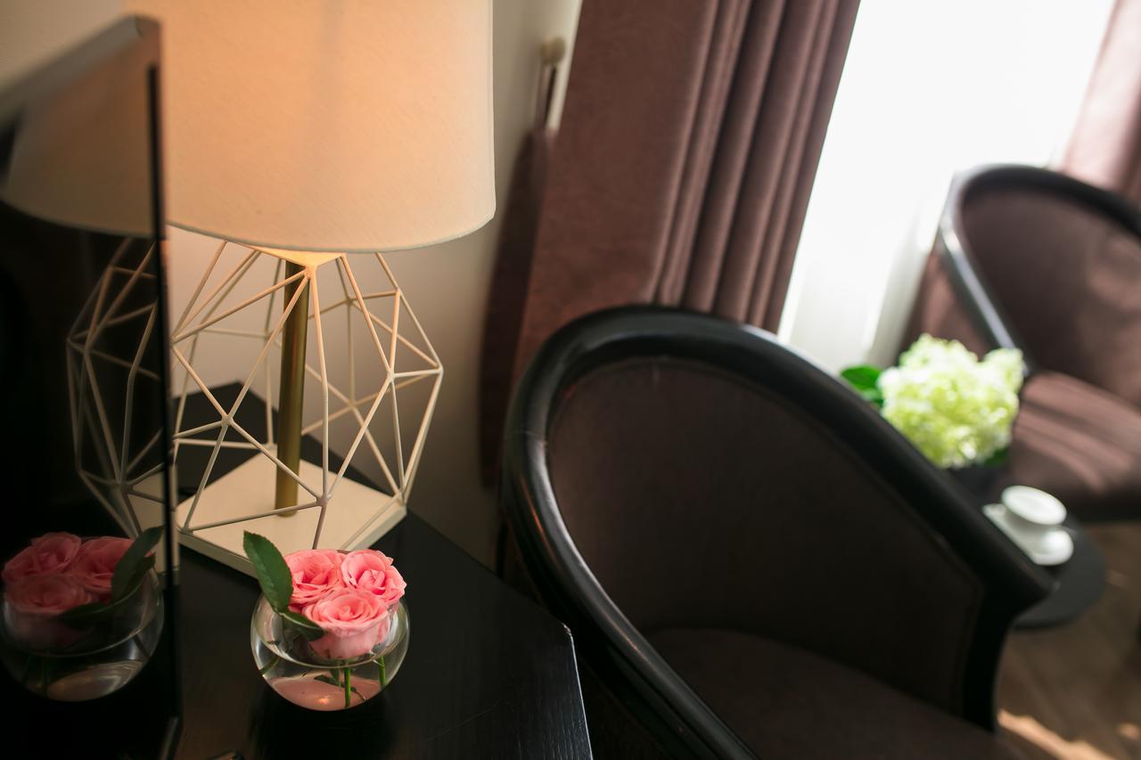 Serenity Diamond Hotel Hanoi Esterno foto