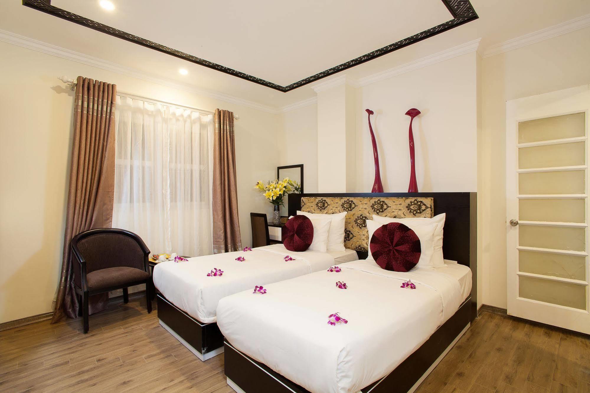 Serenity Diamond Hotel Hanoi Esterno foto